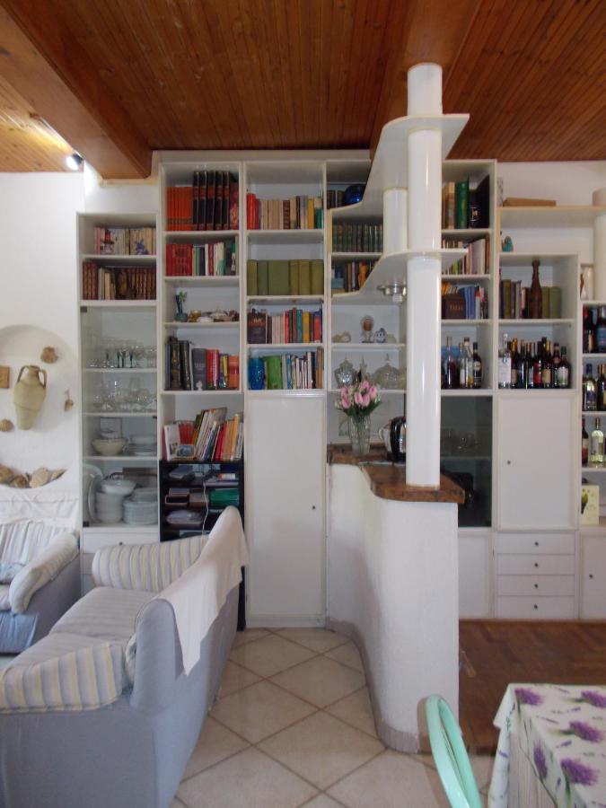 קסטלנובו די ואל די צ'צ'ינה La Vecchia Locanda מראה חיצוני תמונה