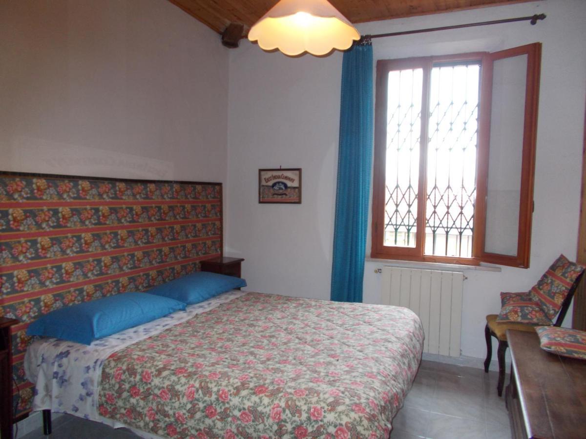 קסטלנובו די ואל די צ'צ'ינה La Vecchia Locanda מראה חיצוני תמונה