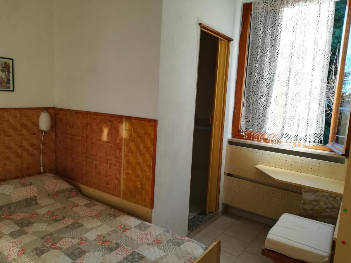 קסטלנובו די ואל די צ'צ'ינה La Vecchia Locanda מראה חיצוני תמונה