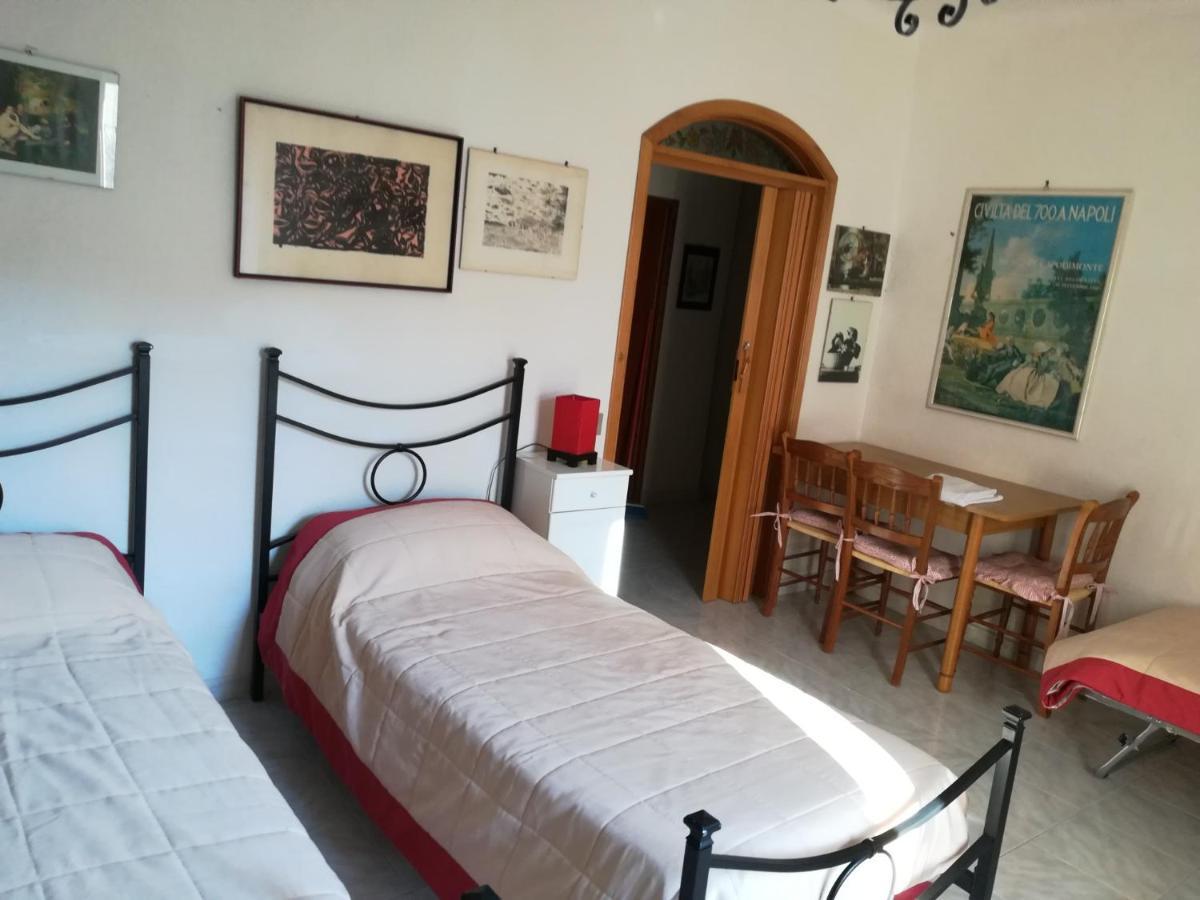 קסטלנובו די ואל די צ'צ'ינה La Vecchia Locanda מראה חיצוני תמונה