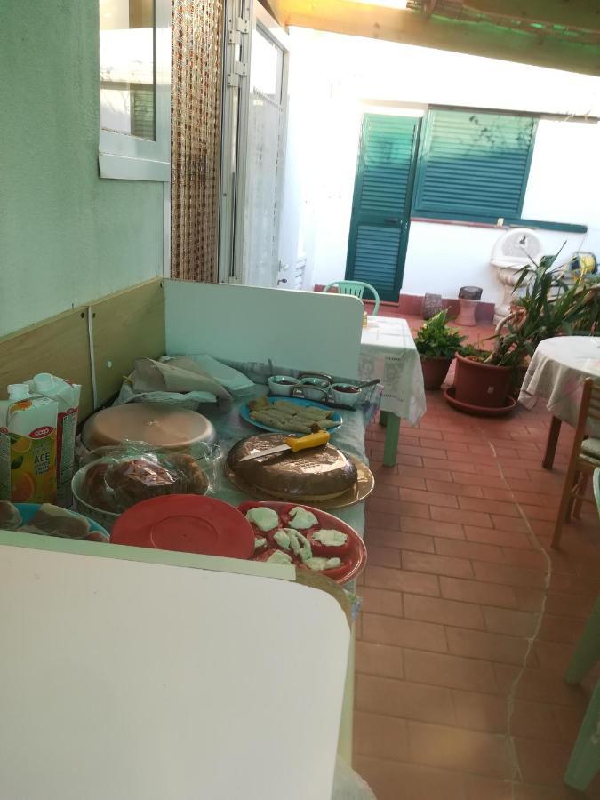 קסטלנובו די ואל די צ'צ'ינה La Vecchia Locanda מראה חיצוני תמונה