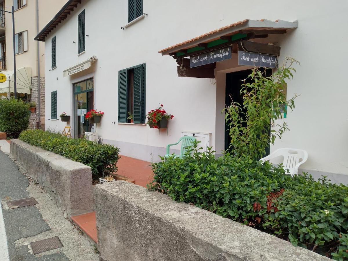קסטלנובו די ואל די צ'צ'ינה La Vecchia Locanda מראה חיצוני תמונה